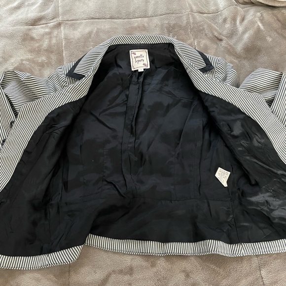 Nanette Lepore Striped jacket - Picture 7 of 13